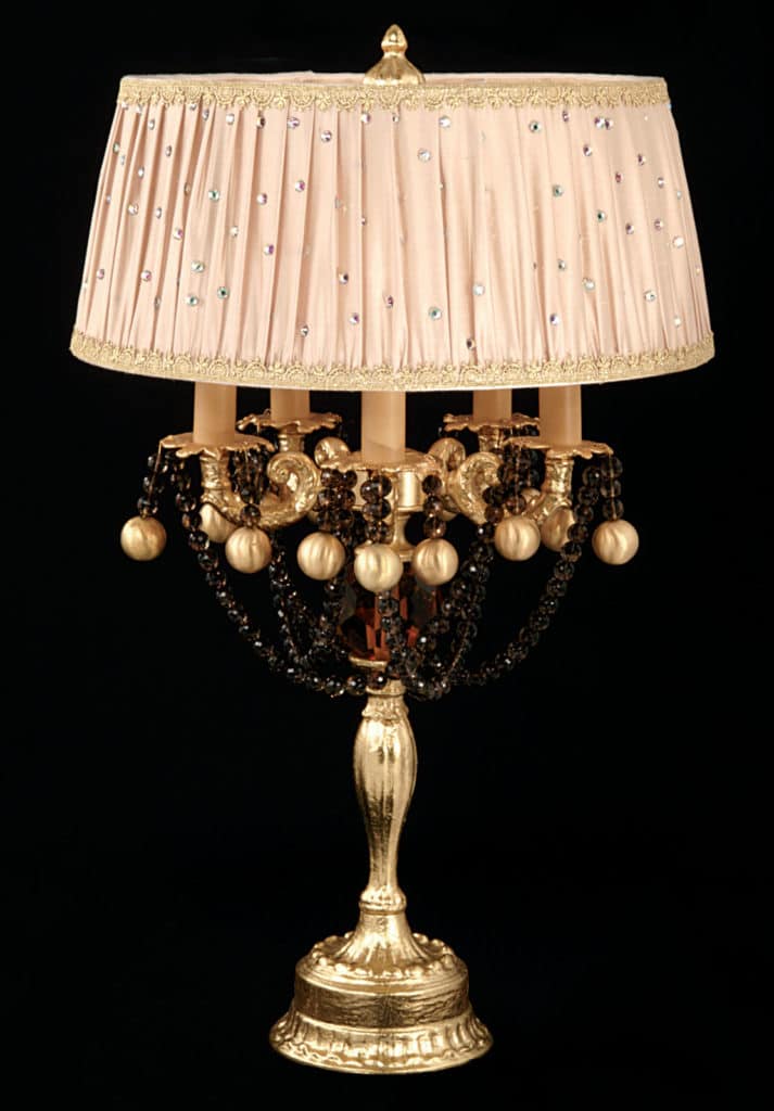 3-limited-editon-luxury-chandeliers-unusual-table-lamps-gold-italian